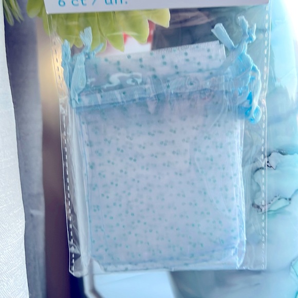 6 pcs Organza Pouches Light Blue Bags Favor Bags Treat Bags - Picture 7 of 7